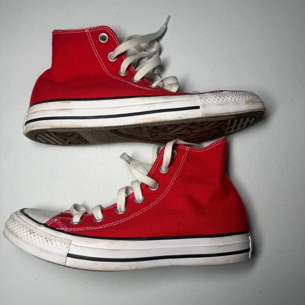 Converse Chuck Taylor‎ All Star High Top Men 5 Women 7 Red Canvas Sneakers M9621 - Picture 2 of 9
